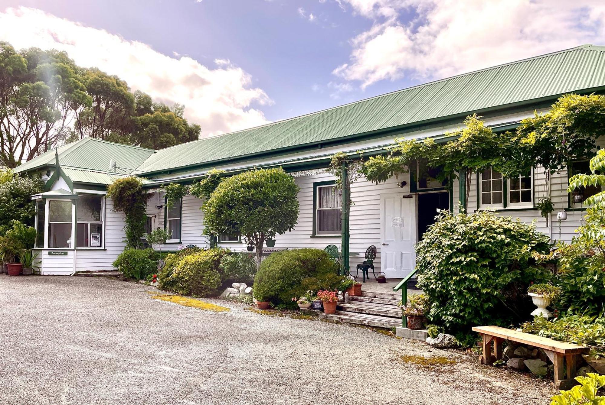 Strahan Wilderness Lodge 외부 사진